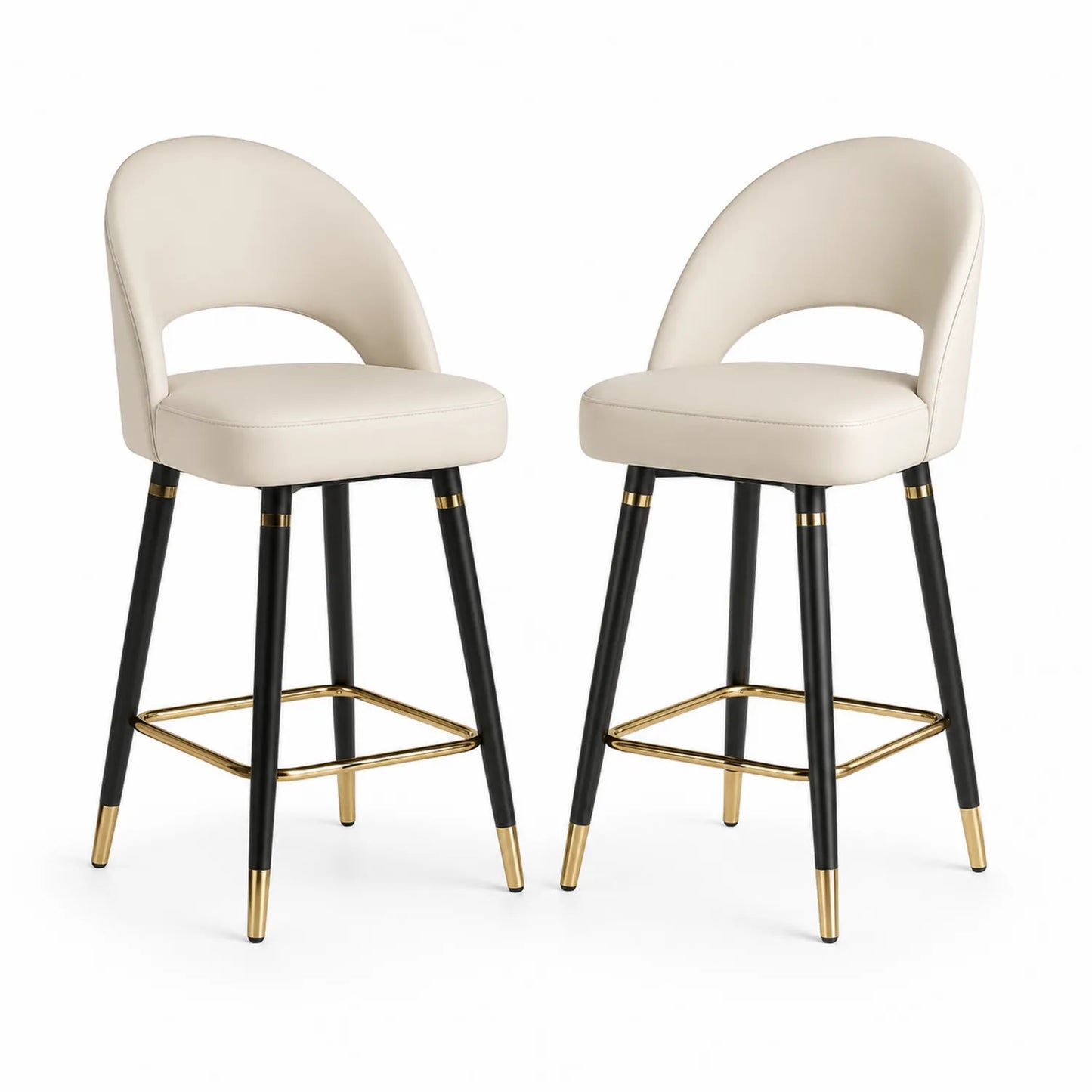 Conjunto de taburetes de polipiel beige con patas metálicas y detalles dorados